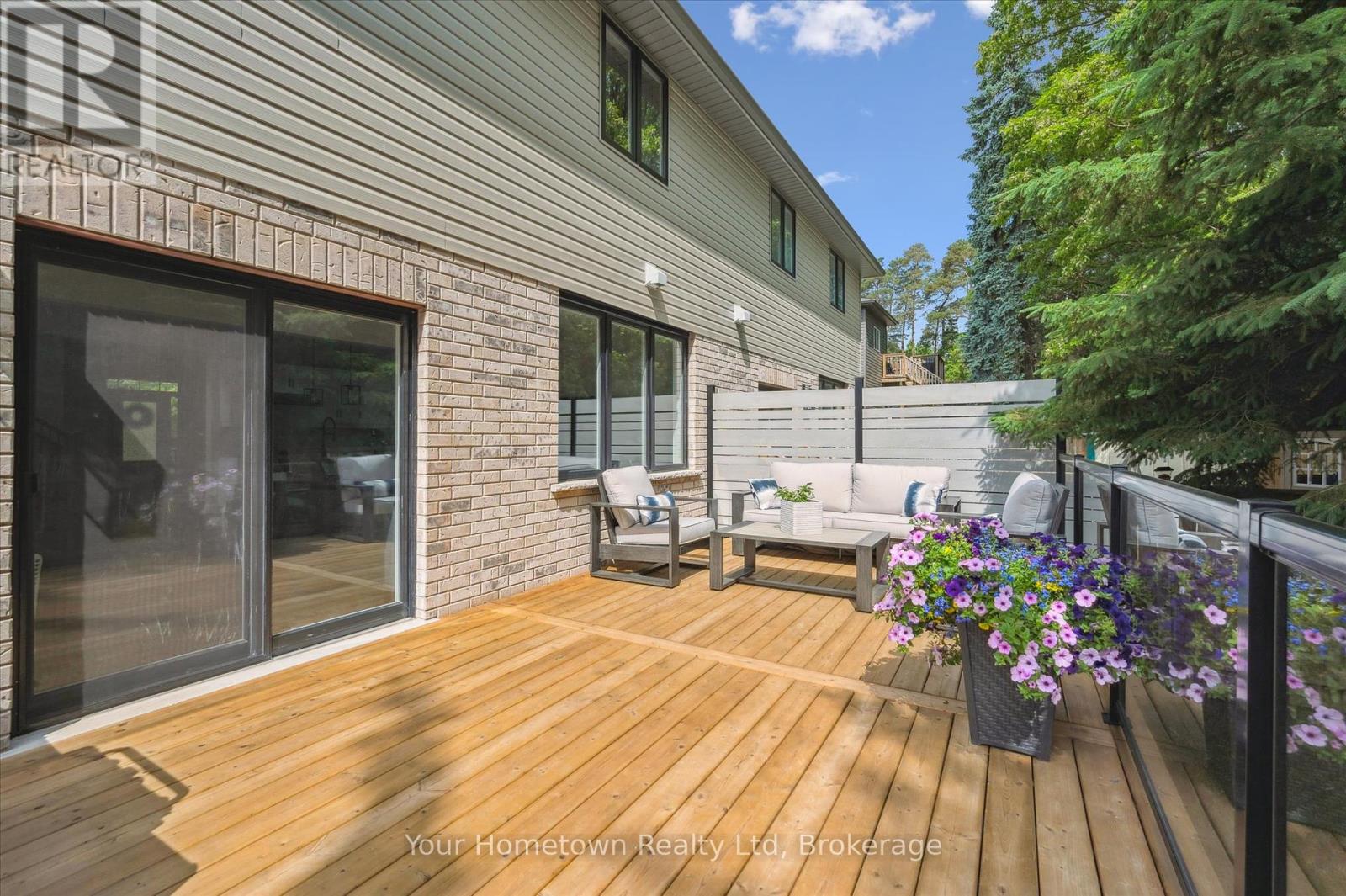 131 Kertland Street, Centre Wellington, Ontario  N0B 1S0 - Photo 36 - X12320821