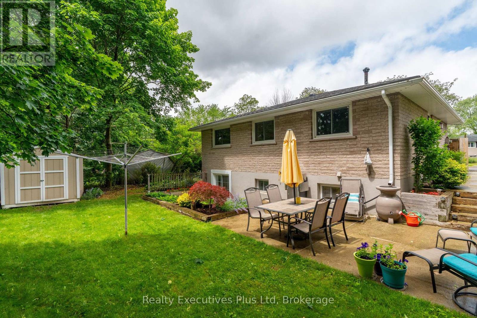 61 Mcilwraith Crescent, Guelph, Ontario  N1E 6J4 - Photo 49 - X12320837