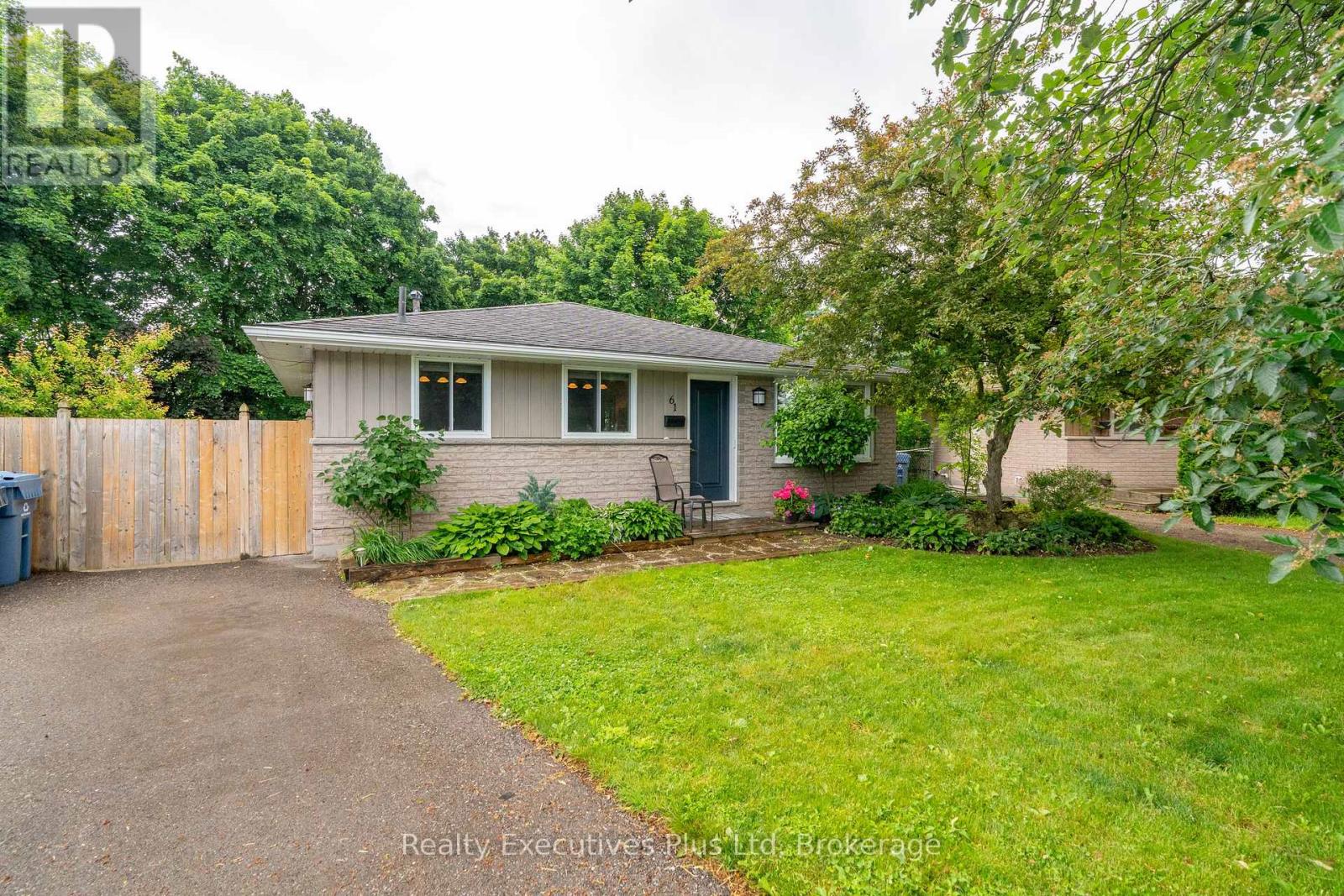 61 Mcilwraith Crescent, Guelph, Ontario  N1E 6J4 - Photo 50 - X12320837
