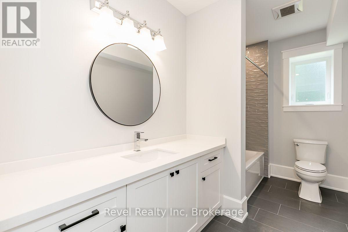 1749 Tiny Beaches Road S, Tiny, Ontario  L0L 1P0 - Photo 28 - S12320918
