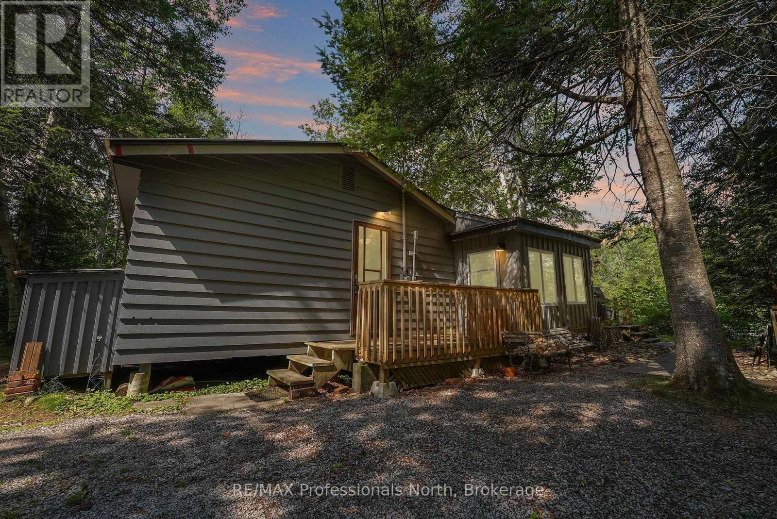 1066 Nystedt Lane, Minden Hills, Ontario  K0M 2K0 - Photo 5 - X12320886