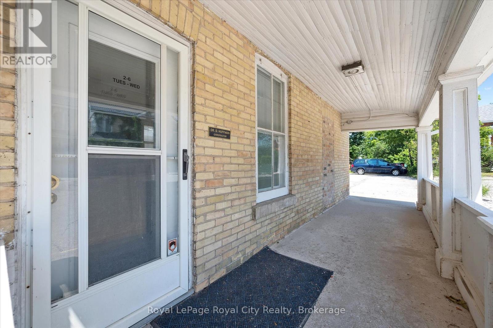 363 Woolwich Street, Guelph, Ontario  N1H 3W4 - Photo 25 - X12320902