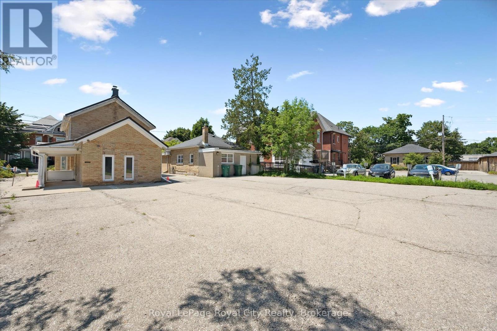 363 Woolwich Street, Guelph, Ontario  N1H 3W4 - Photo 28 - X12320902