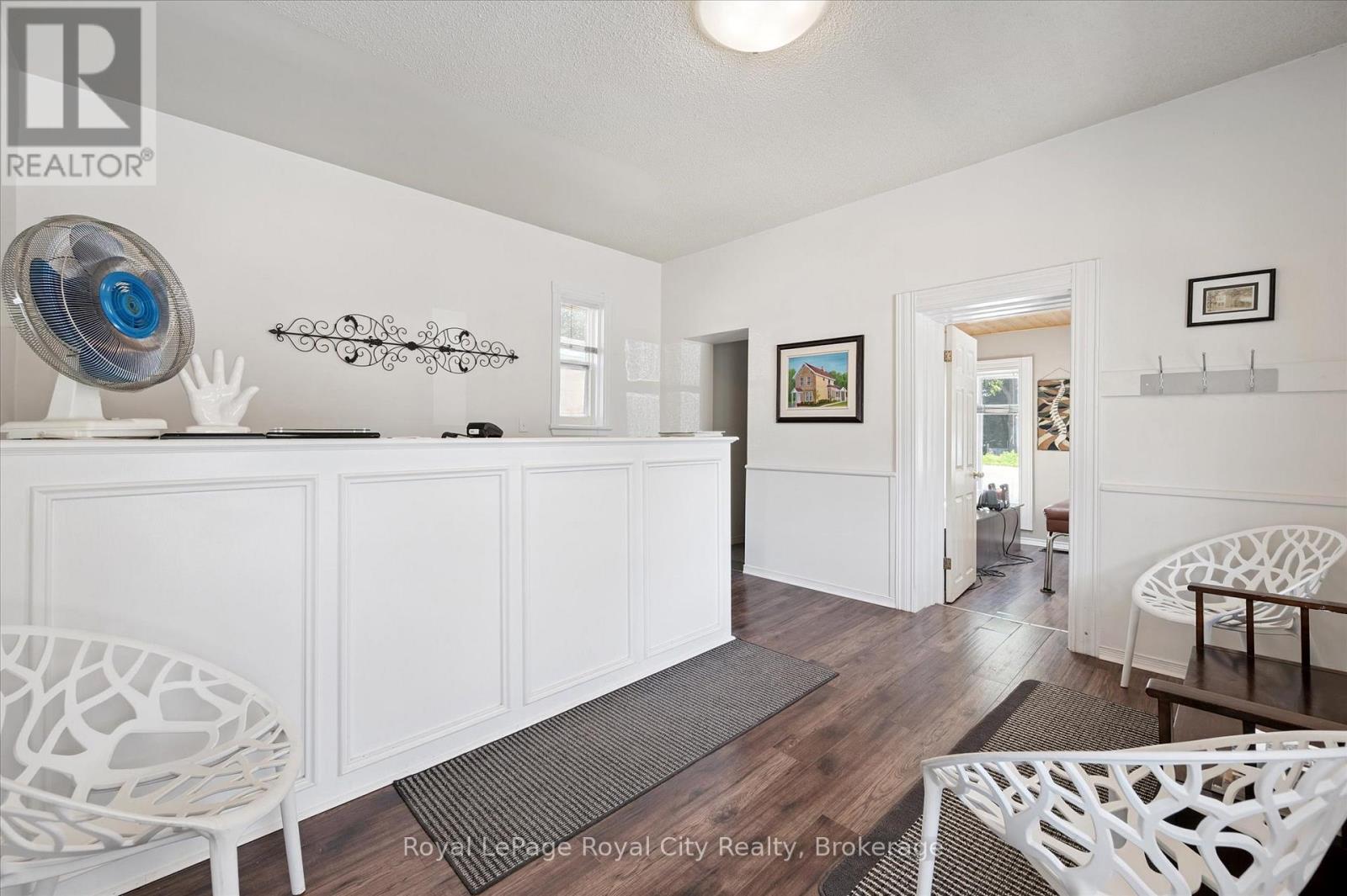 363 Woolwich Street, Guelph, Ontario  N1H 3W4 - Photo 6 - X12320902
