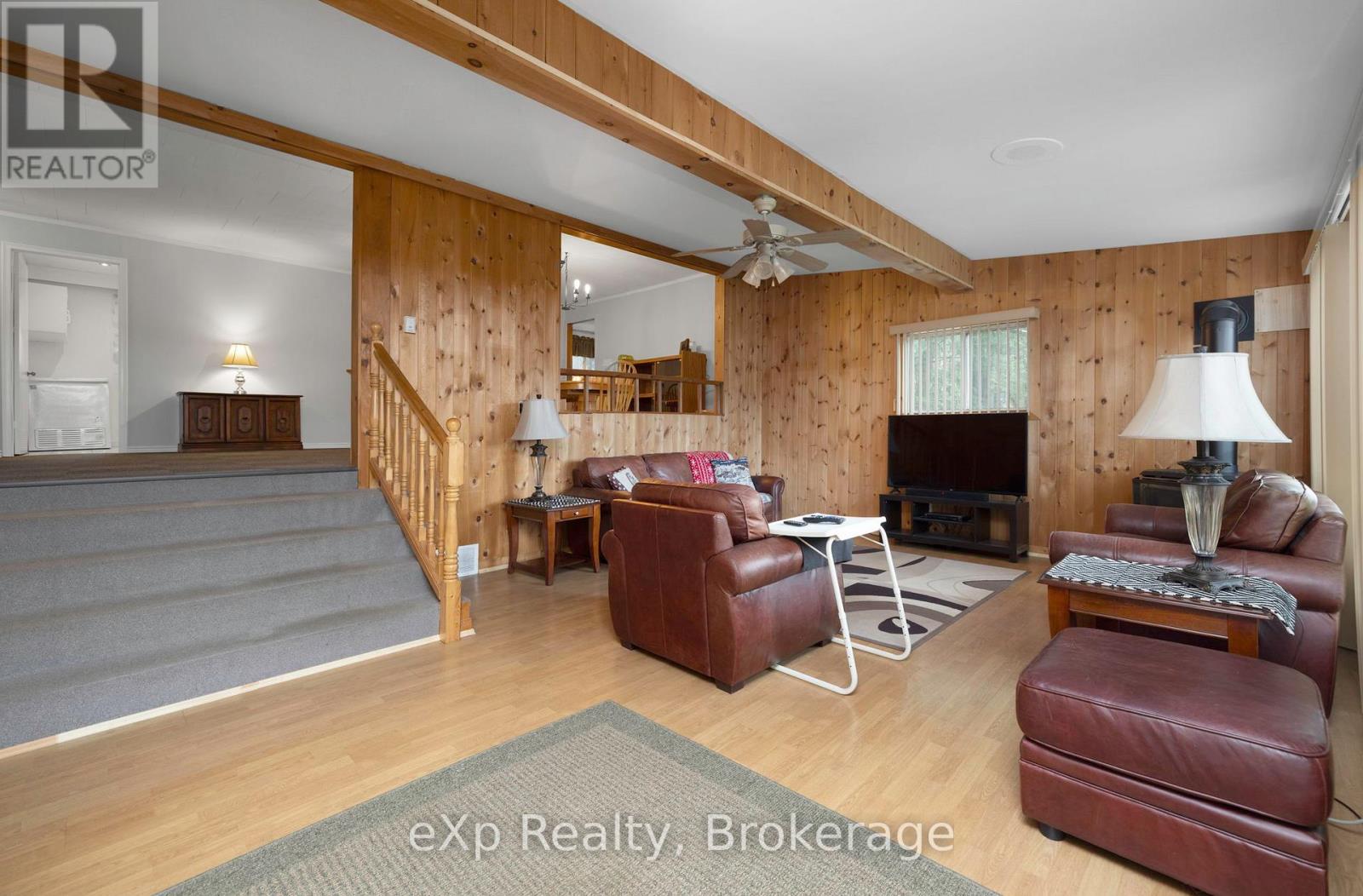 36 Roberts Lake Road E, Seguin, Ontario  P2A 2W8 - Photo 13 - X12320919