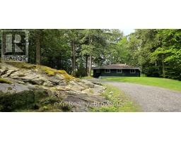 36 ROBERTS LAKE ROAD E, Seguin, Ontario