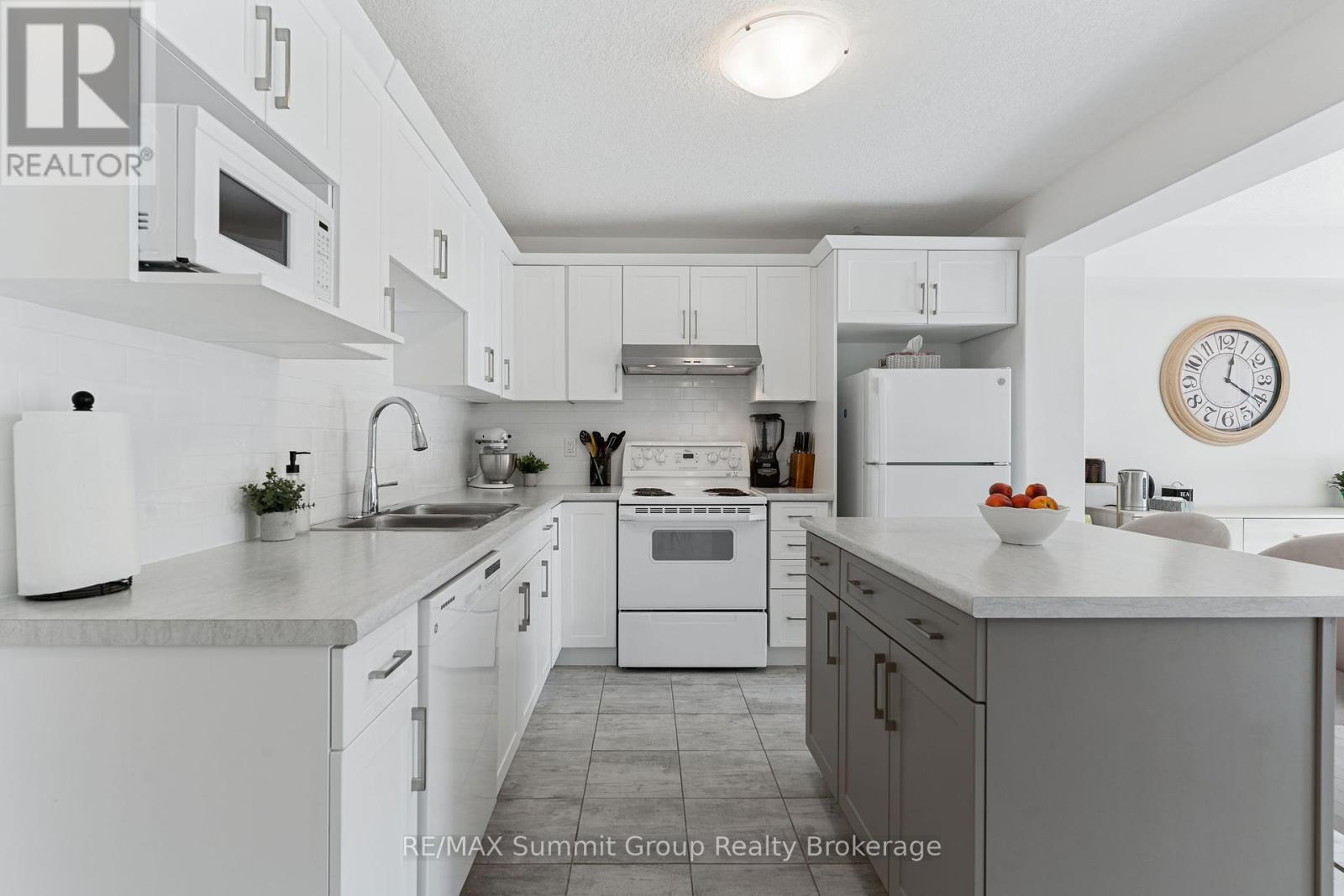 125 Mullin Street, Grey Highlands, Ontario  N0C 1H0 - Photo 4 - X12320933