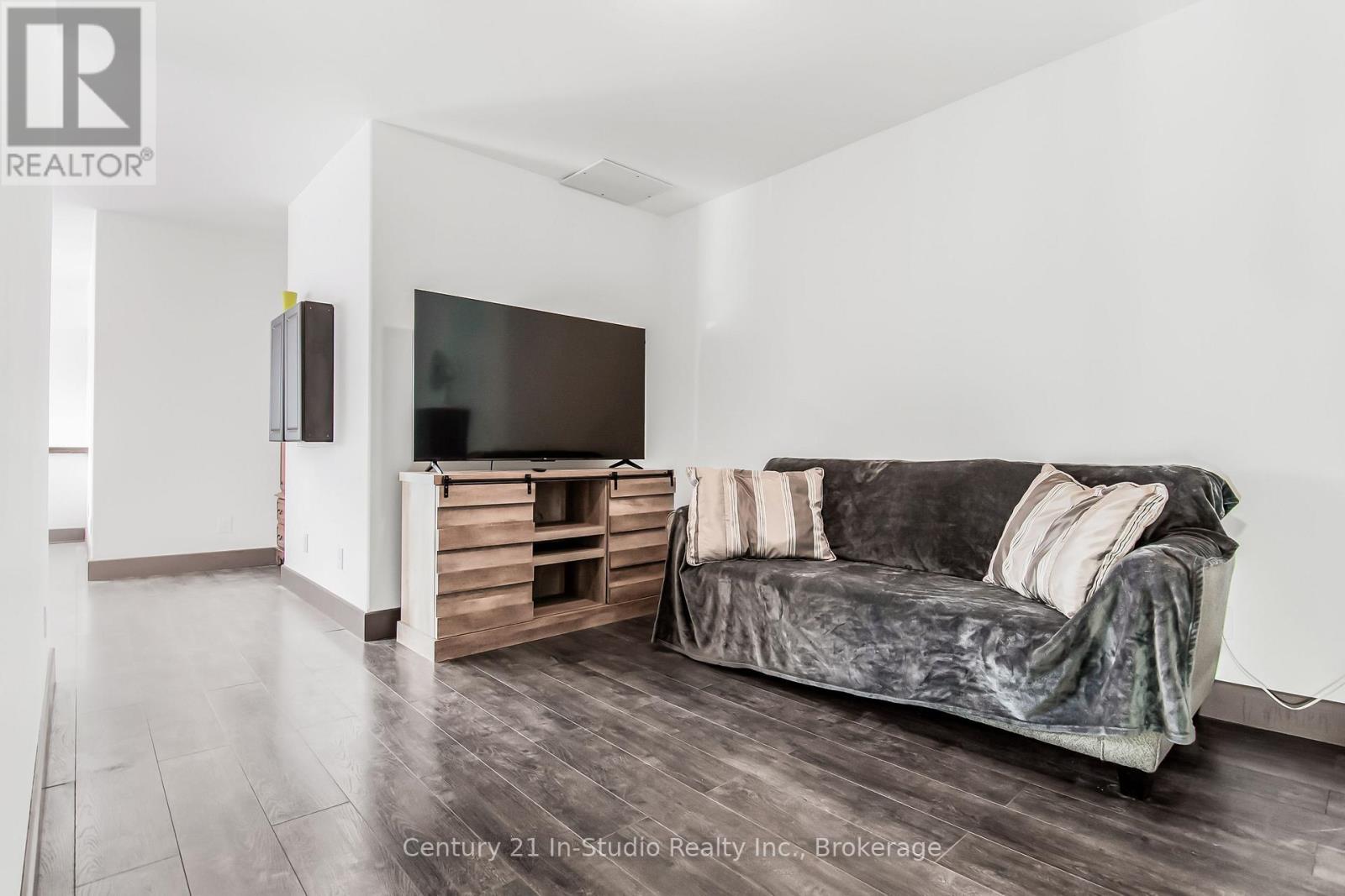 340 Boyd Street, South Bruce Peninsula, Ontario  N0H 2T0 - Photo 43 - X12320964