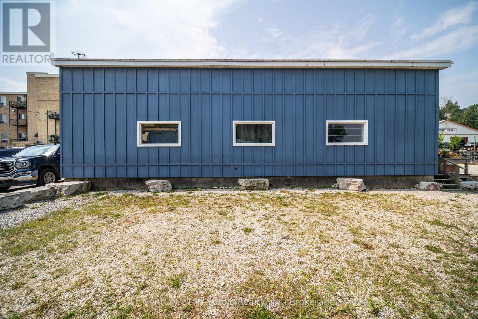 340 Boyd Street, South Bruce Peninsula, Ontario  N0H 2T0 - Photo 7 - X12320964
