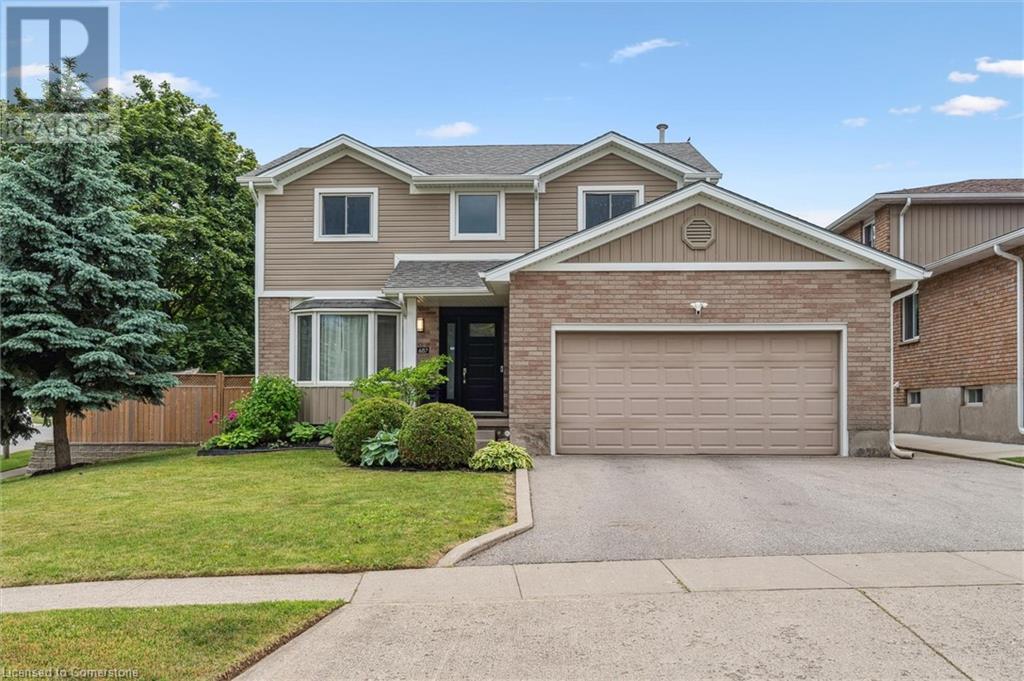 687 CHAMPLAIN Boulevard, Cambridge, Ontario