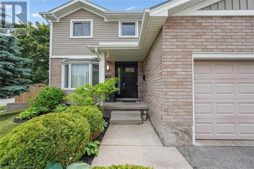 687 Champlain Boulevard, Cambridge, Ontario  N1R 7Z8 - Photo 4 - 40756765