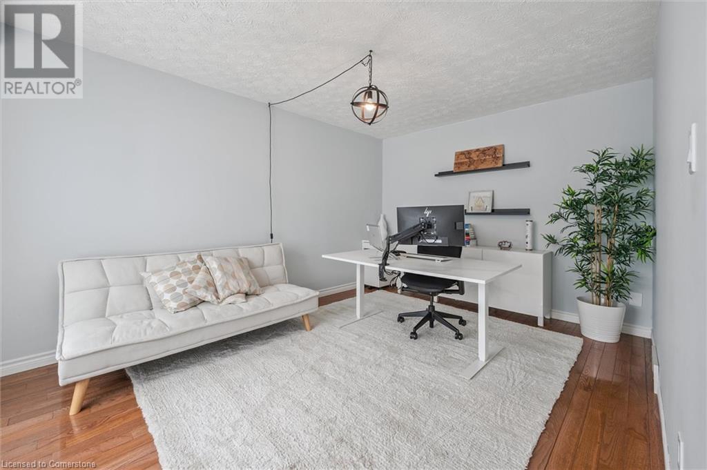 687 Champlain Boulevard, Cambridge, Ontario  N1R 7Z8 - Photo 7 - 40756765
