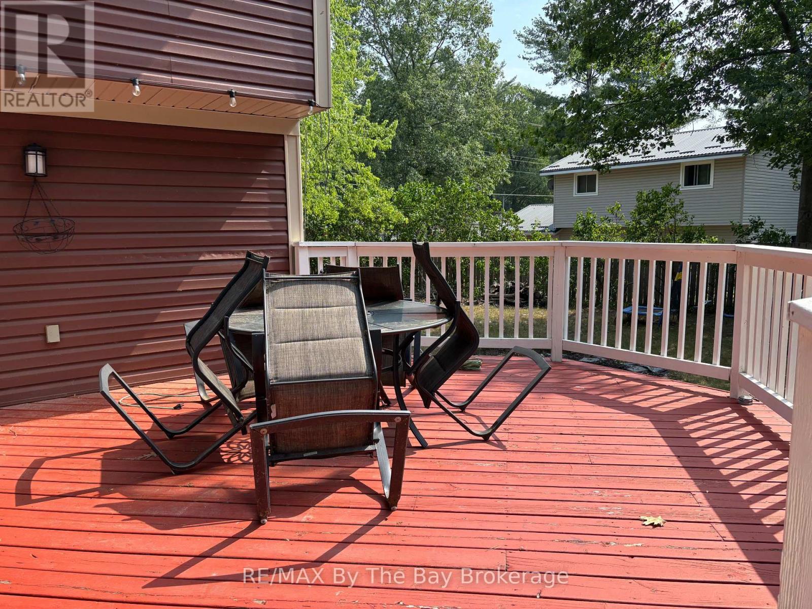 178 Oxbow Park Drive, Wasaga Beach, Ontario  L9Z 2V7 - Photo 24 - S12320971