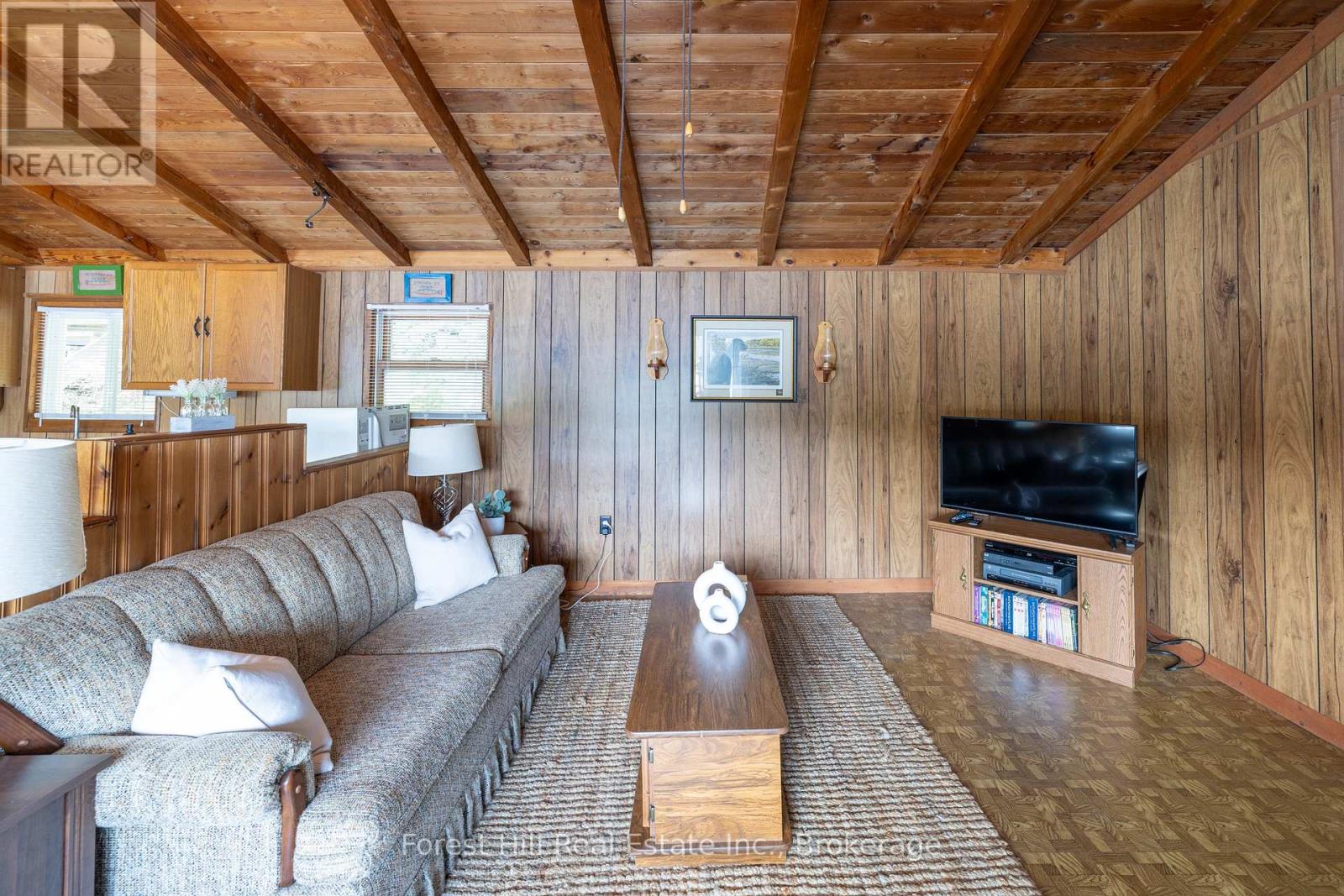 959 Harrison Trail, Georgian Bay, Ontario  P0C 1H0 - Photo 13 - X12321025
