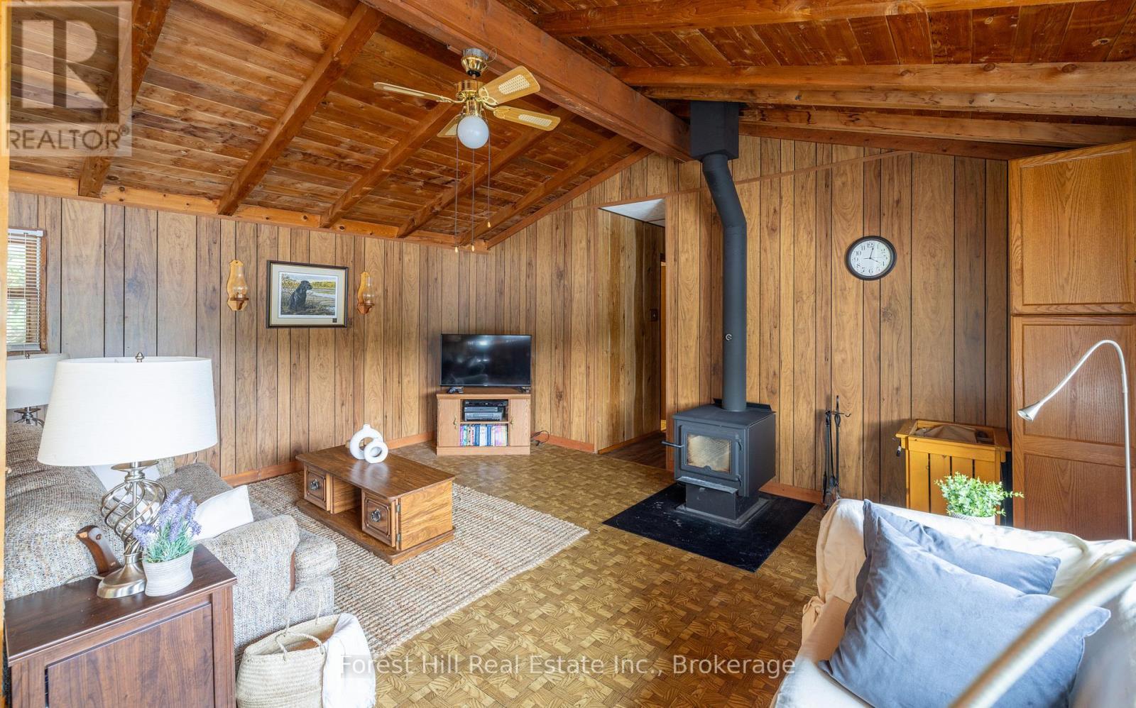 959 Harrison Trail, Georgian Bay, Ontario  P0C 1H0 - Photo 14 - X12321025