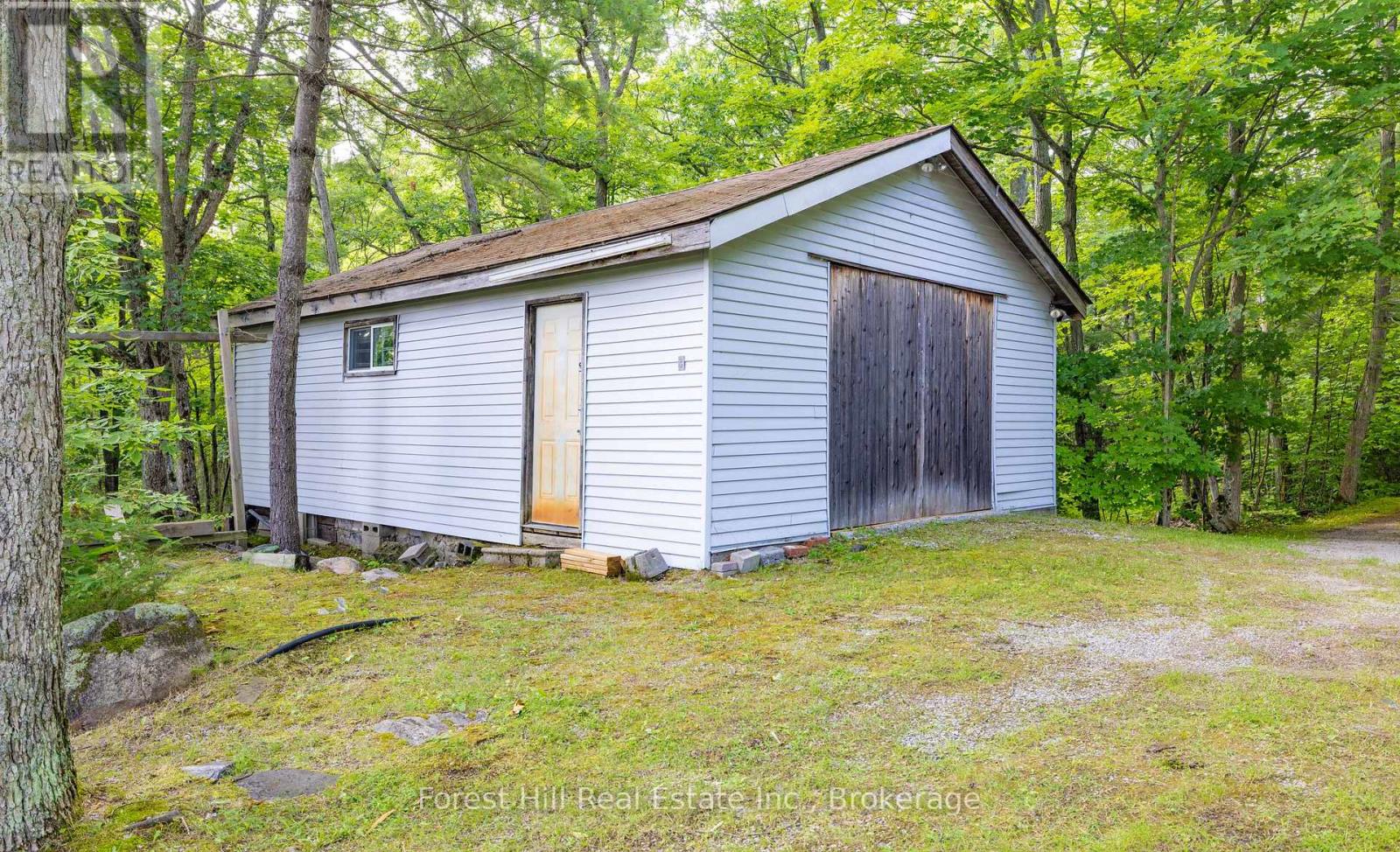 959 Harrison Trail, Georgian Bay, Ontario  P0C 1H0 - Photo 29 - X12321025