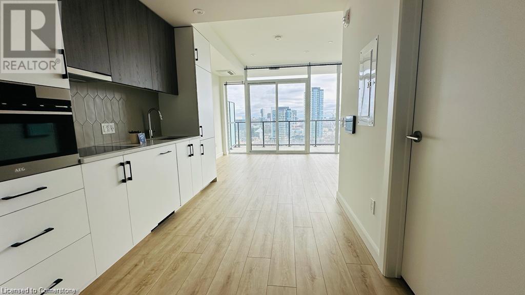 741 King Street W Unit# 1210, Kitchener, Ontario  N2G 1E5 - Photo 3 - 40756457