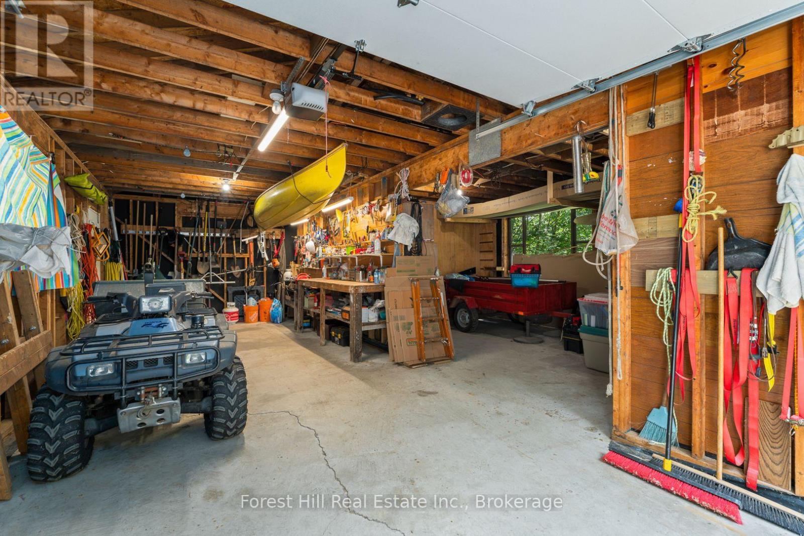 3477 Livingstone Lake Road, Algonquin Highlands, Ontario  P0A 1E0 - Photo 15 - X12321271