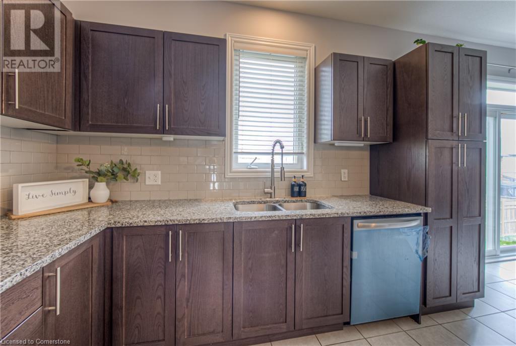 55 Saddlebrook Court, Kitchener, Ontario  N2R 1W9 - Photo 27 - 40756599