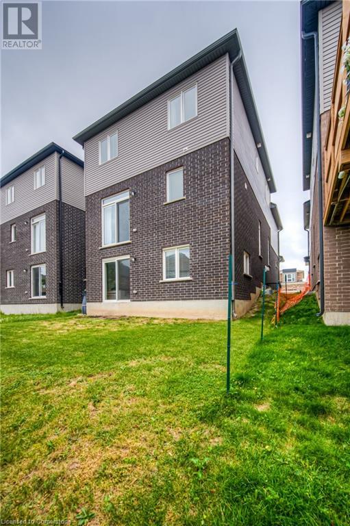 55 Saddlebrook Court, Kitchener, Ontario  N2R 1W9 - Photo 39 - 40756599