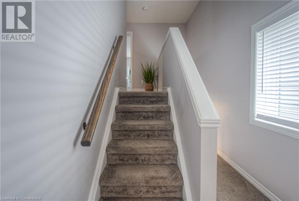 55 Saddlebrook Court, Kitchener, Ontario  N2R 1W9 - Photo 9 - 40756599