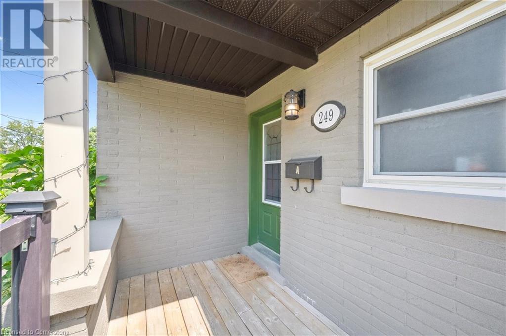 249 Blucher Street Unit# Upper, Kitchener, Ontario  N2H 5V6 - Photo 3 - 40756554