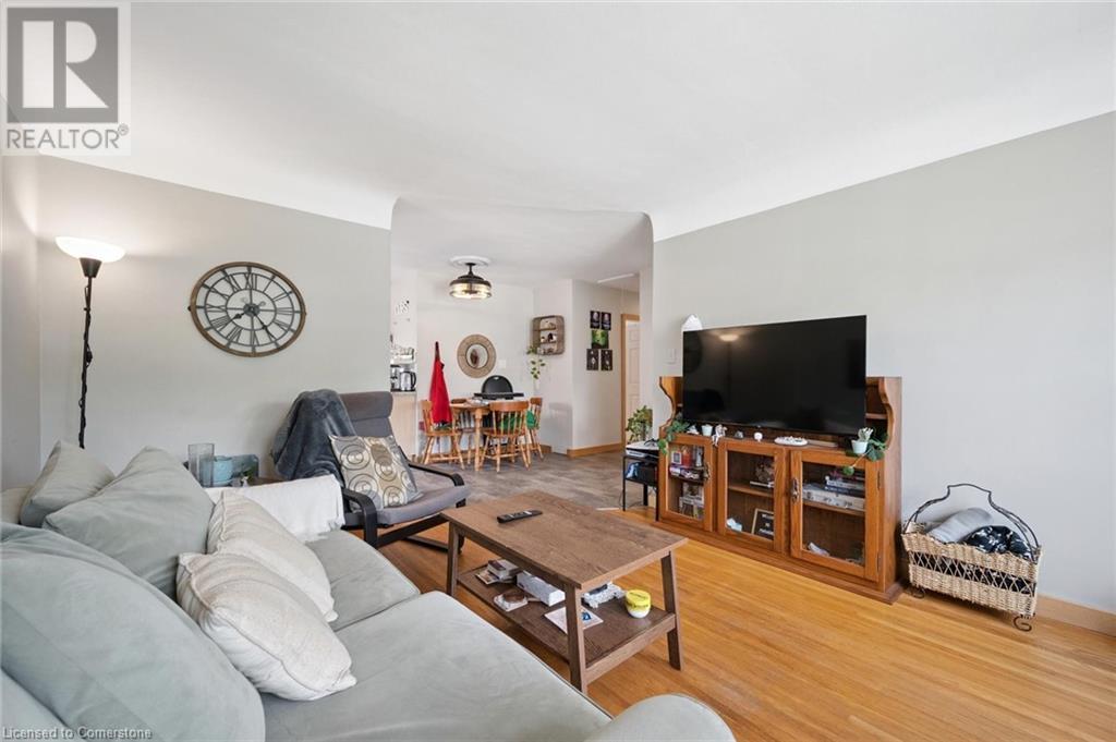 249 Blucher Street Unit# Upper, Kitchener, Ontario  N2H 5V6 - Photo 5 - 40756554
