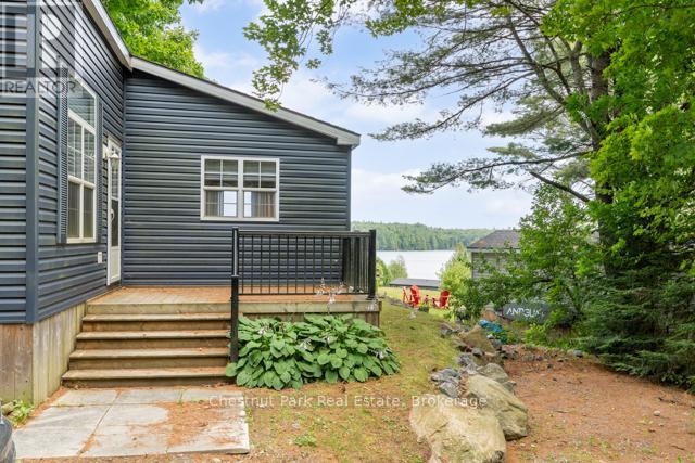 701 - 1047 Bonnie Lake Camp Road, Bracebridge, Ontario  P1L 1W9 - Photo 2 - X12321368