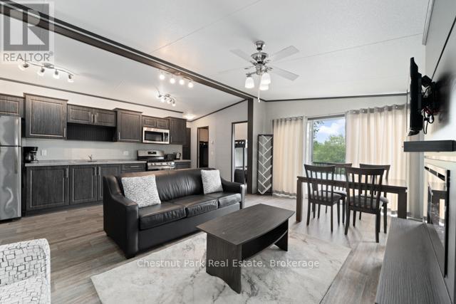 701 - 1047 Bonnie Lake Camp Road, Bracebridge, Ontario  P1L 1W9 - Photo 5 - X12321368