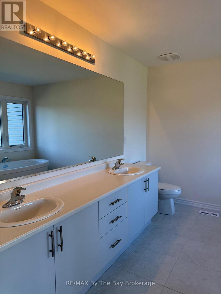 18 Federica Crescent, Wasaga Beach, Ontario  L9Z 0N6 - Photo 21 - S12321397