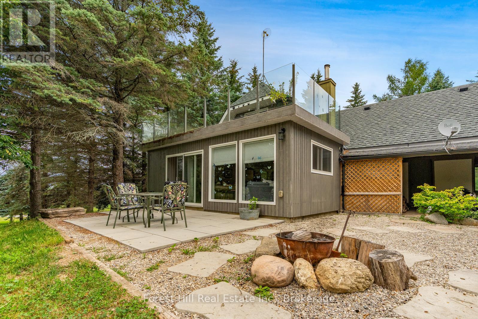 495688 2 Grey Road, Blue Mountains, Ontario  N0H 2E0 - Photo 17 - X12321392