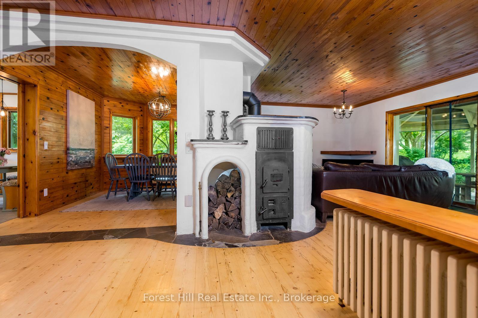 495688 2 Grey Road, Blue Mountains, Ontario  N0H 2E0 - Photo 28 - X12321392