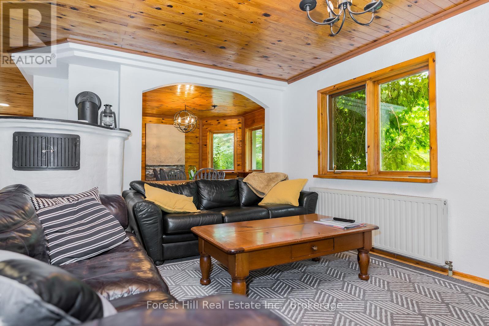 495688 2 Grey Road, Blue Mountains, Ontario  N0H 2E0 - Photo 33 - X12321392