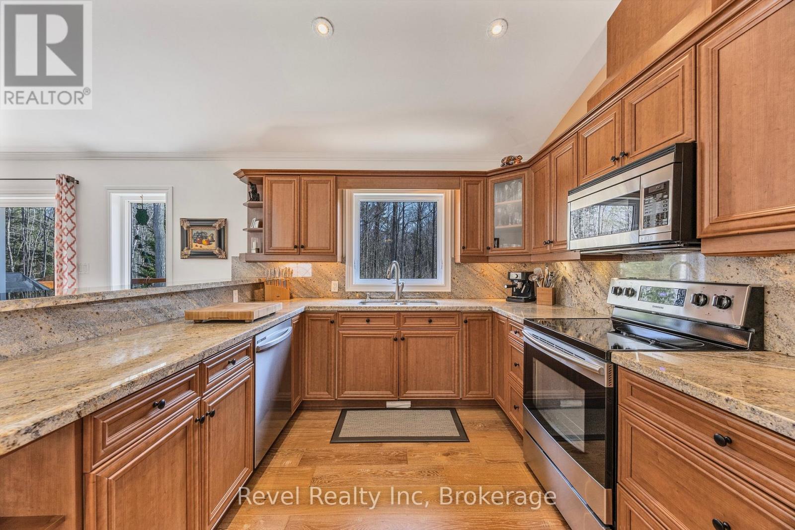 89 Trout Lane, Tiny, Ontario  L9M 0J1 - Photo 11 - S12321428