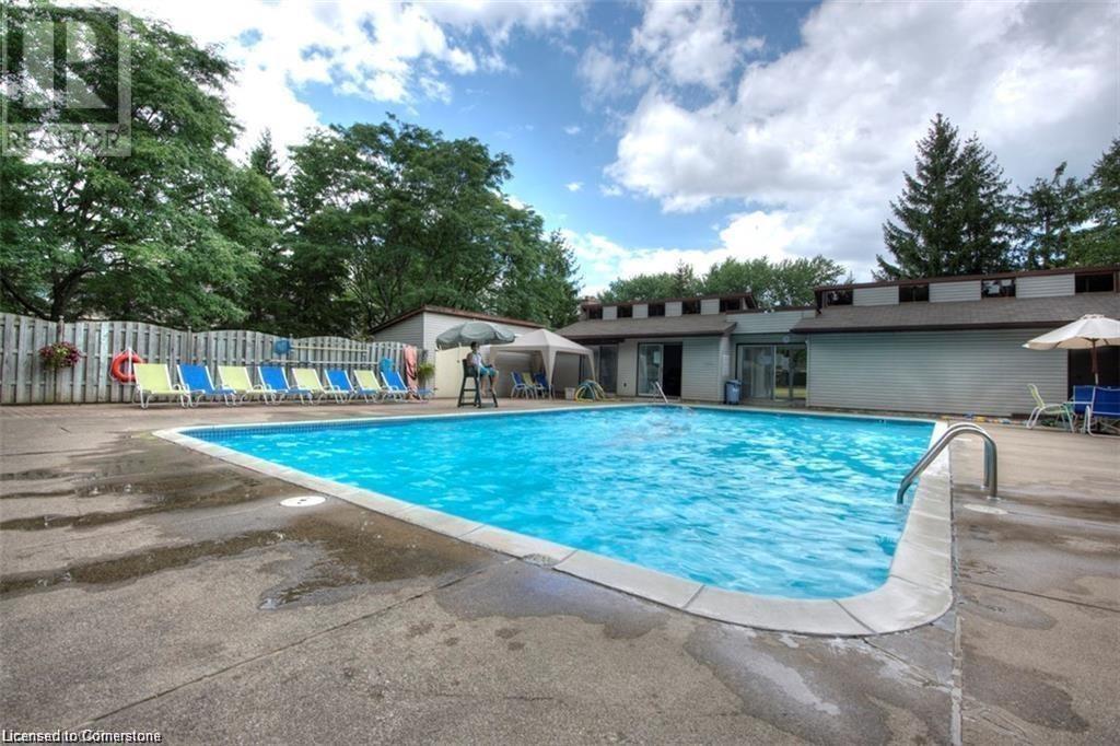 30 GREEN VALLEY Drive Unit# 3, Kitchener, Ontario