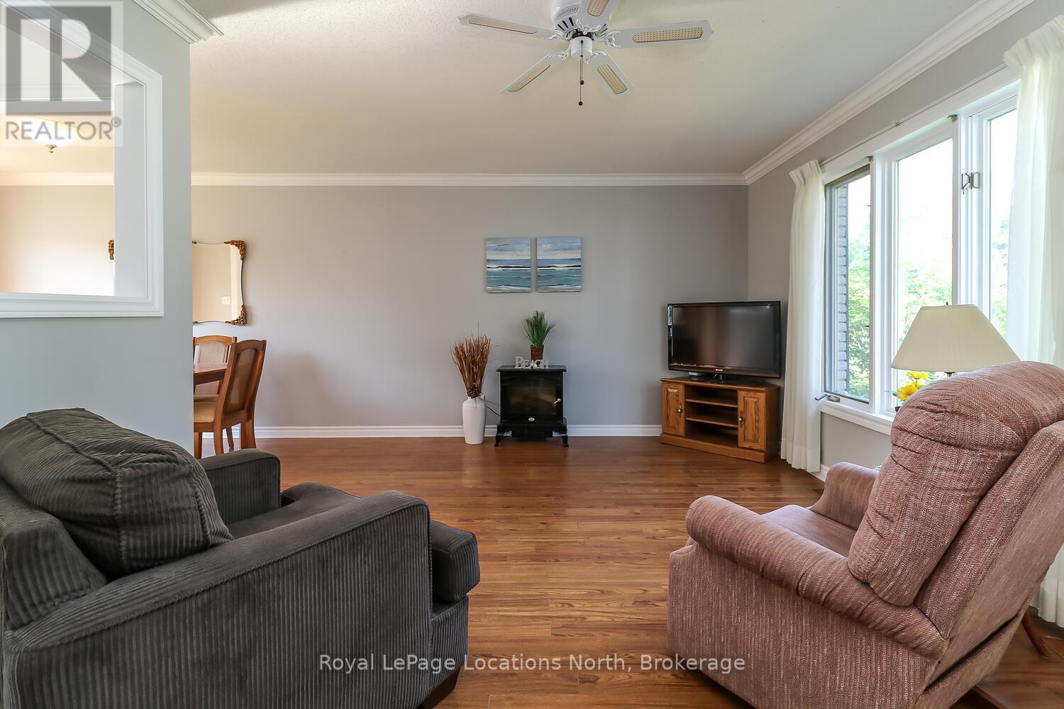 29 Innisbrook Drive, Wasaga Beach, Ontario  L9Z 1G3 - Photo 12 - S12321535