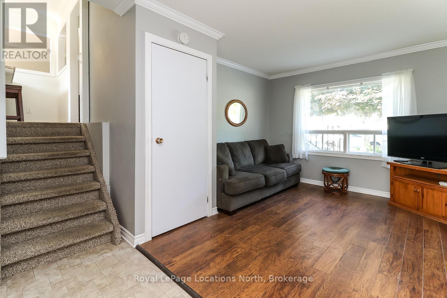 29 Innisbrook Drive, Wasaga Beach, Ontario  L9Z 1G3 - Photo 17 - S12321535