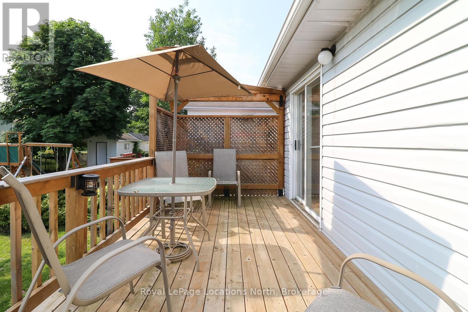 29 Innisbrook Drive, Wasaga Beach, Ontario  L9Z 1G3 - Photo 25 - S12321535