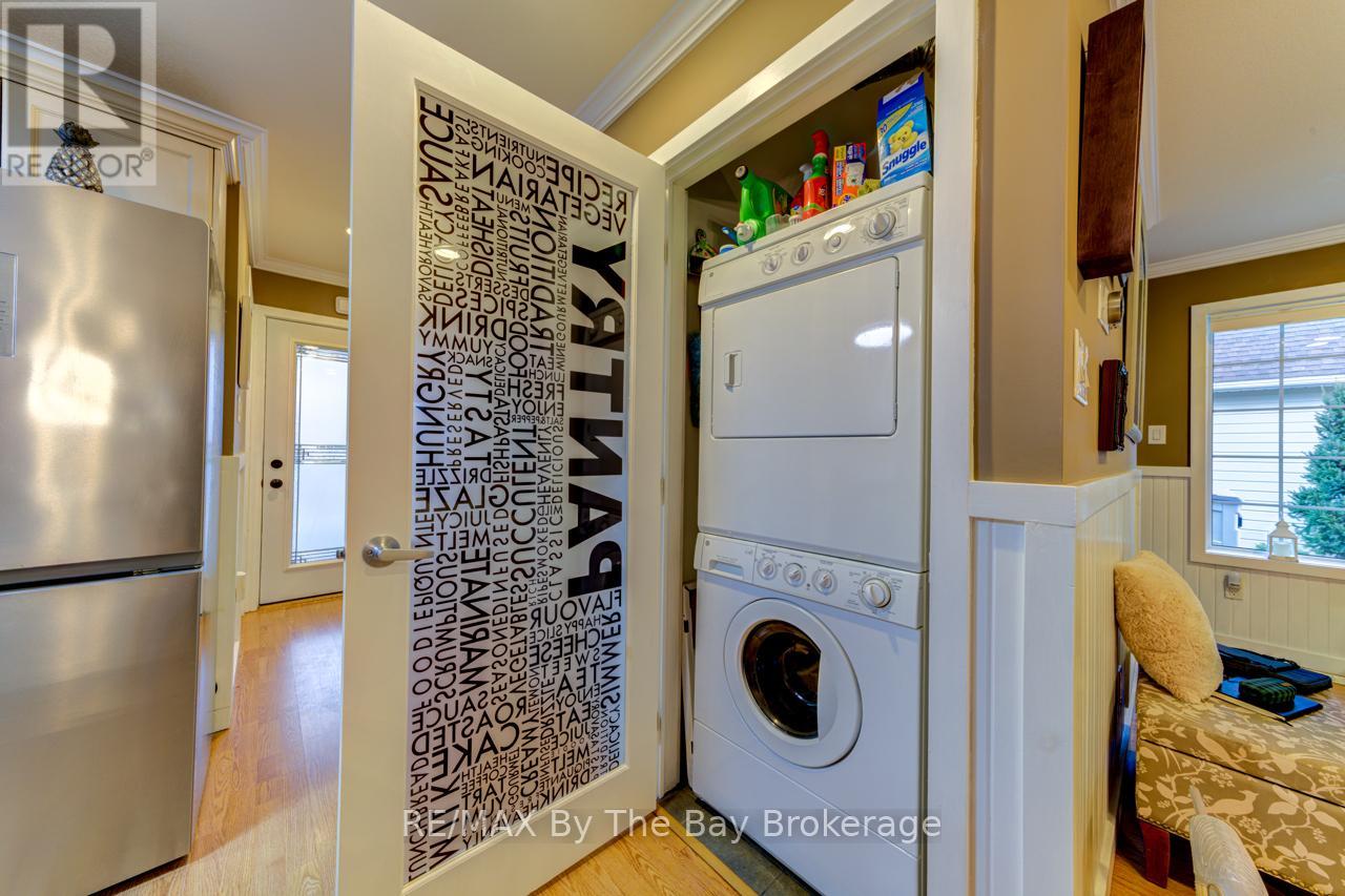 6 Temagami Trail, Wasaga Beach, Ontario  L9Z 1X7 - Photo 25 - S12321582