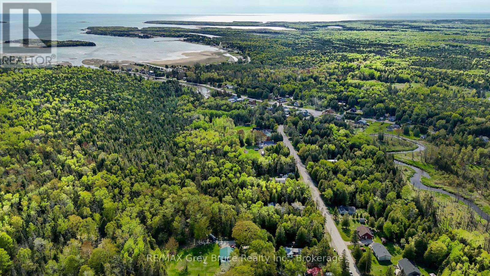 Unit 6 Stokes Bay Road, Northern Bruce Peninsula, Ontario  N0H 1W0 - Photo 10 - X12321624