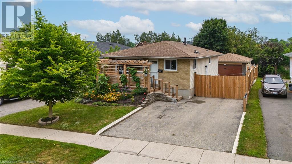 112 LIMPERT Avenue, Cambridge, Ontario