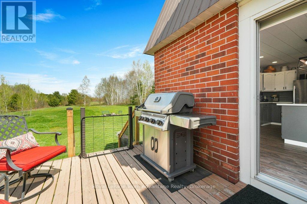 25 Bradley Road, Seguin, Ontario  P2A 0B6 - Photo 13 - X12321638