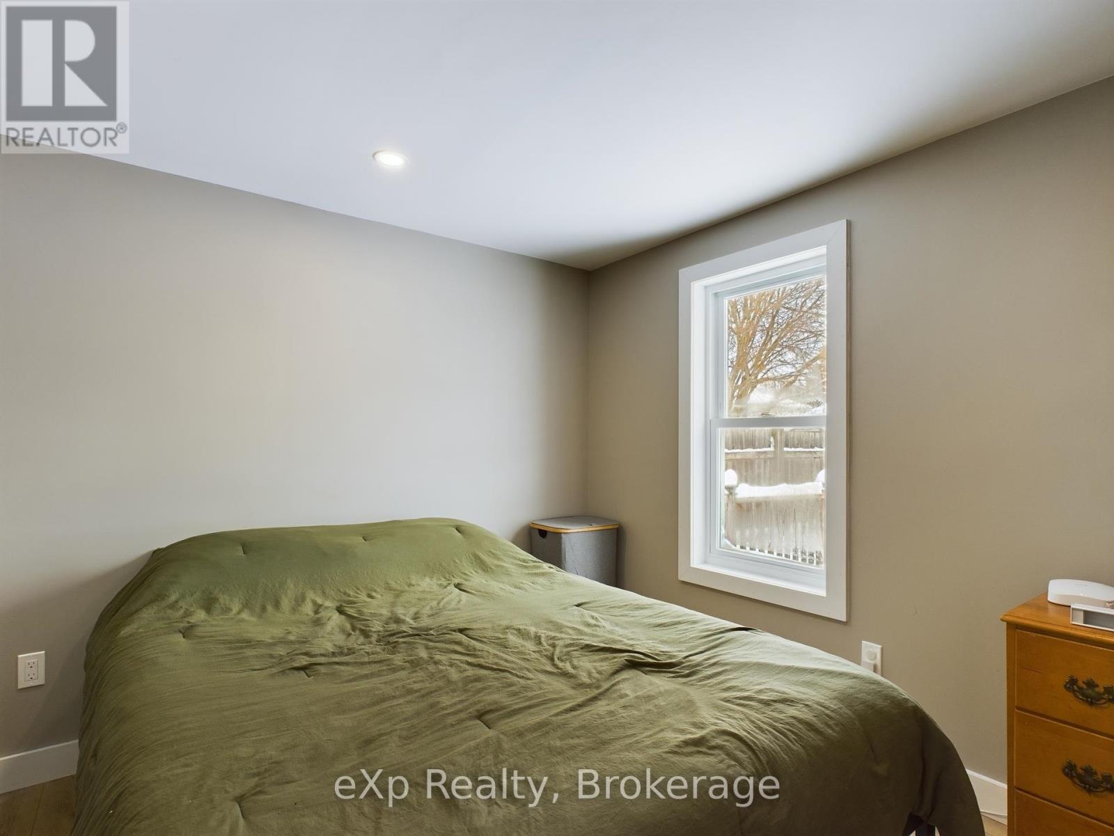 58 Absalom Street E, South Bruce, Ontario  N0G 2J0 - Photo 10 - X12321651