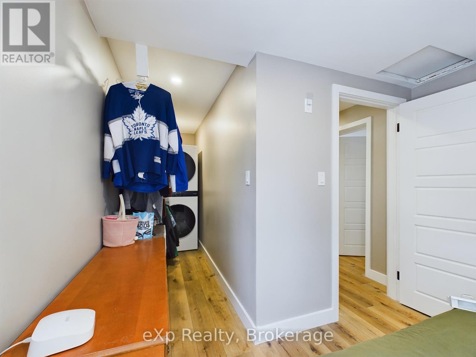 58 Absalom Street E, South Bruce, Ontario  N0G 2J0 - Photo 11 - X12321651