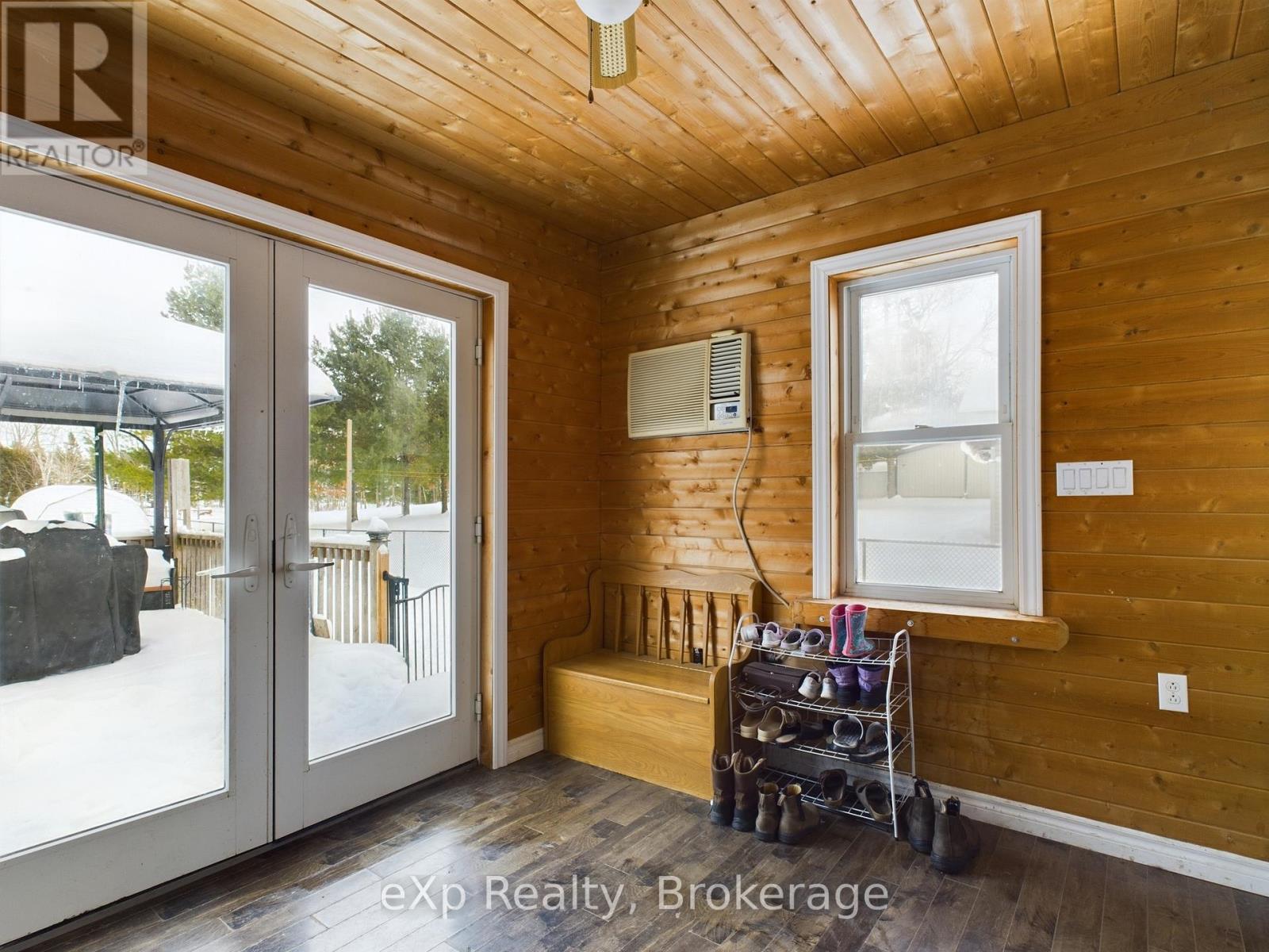 58 Absalom Street E, South Bruce, Ontario  N0G 2J0 - Photo 13 - X12321651