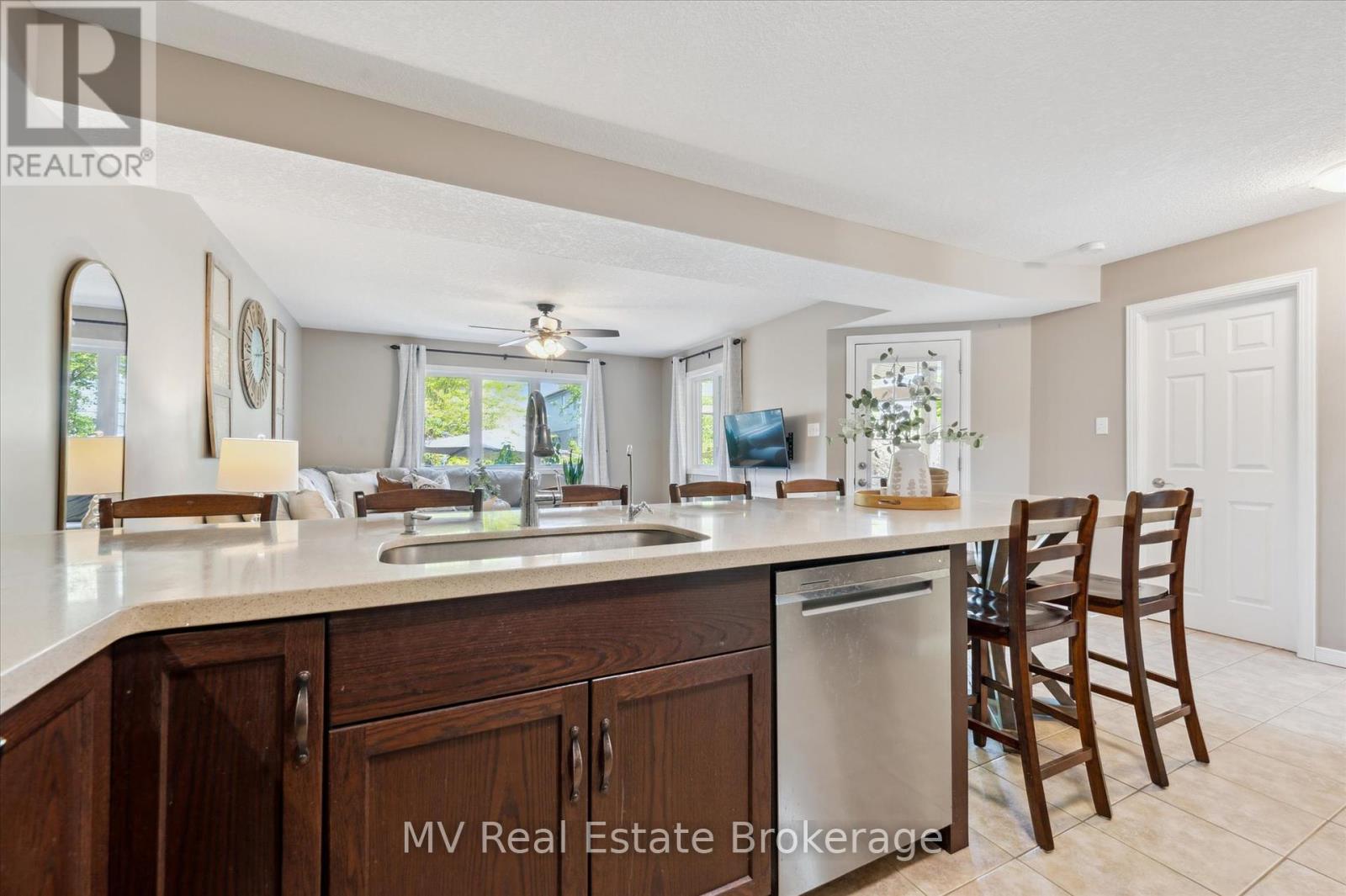 71 Healey Street, Centre Wellington, Ontario  N0B 1S0 - Photo 11 - X12321660