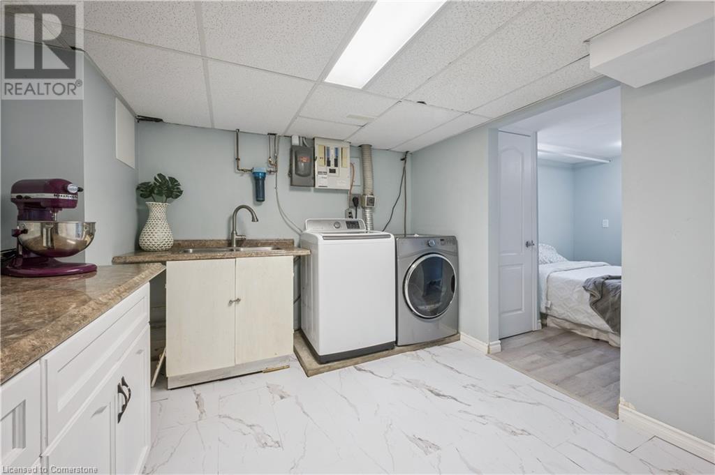 36 Craig Drive, Kitchener, Ontario  N2B 2J3 - Photo 23 - 40756914