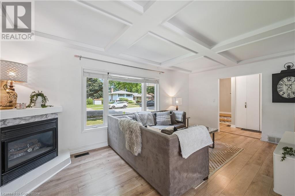 36 Craig Drive, Kitchener, Ontario  N2B 2J3 - Photo 4 - 40756914