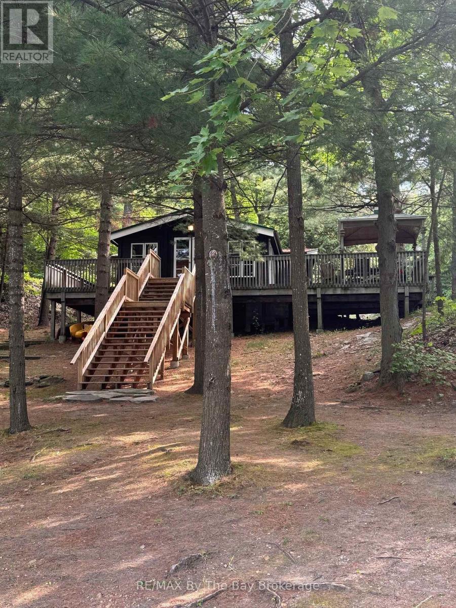 1177 Harrison Trail, Georgian Bay, Ontario  P0C 1H0 - Photo 4 - X12321669