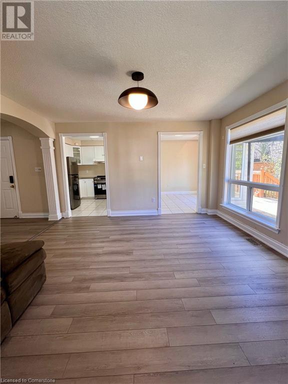 604 Columbia Forest Boulevard, Waterloo, Ontario  N2V 2K8 - Photo 10 - 40756841